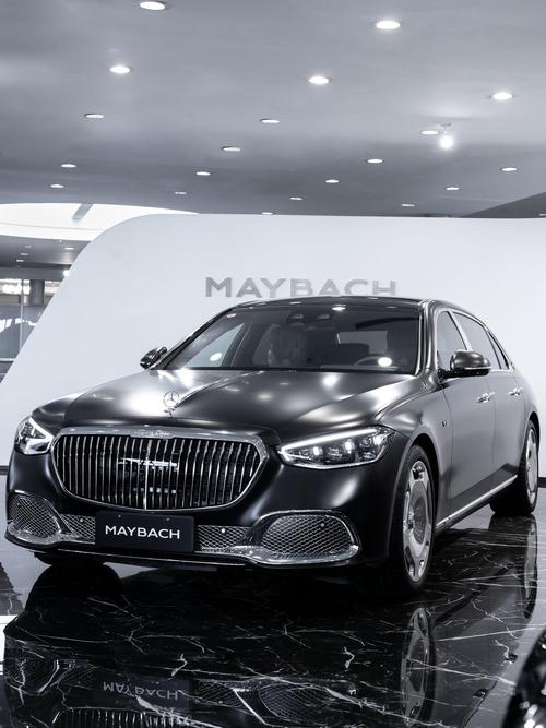 惠州38岚图汽车的售后服务让用户无忧出行，迈巴赫未来的豪华车趋势